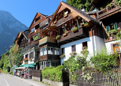 Die wunderschönen und lieblichen Häuser der Hallstatt